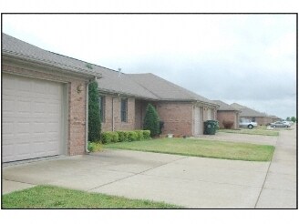 Photo - 3400 Legacy Run Rd