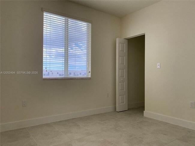 Photo - 6455 NW 103rd Pl