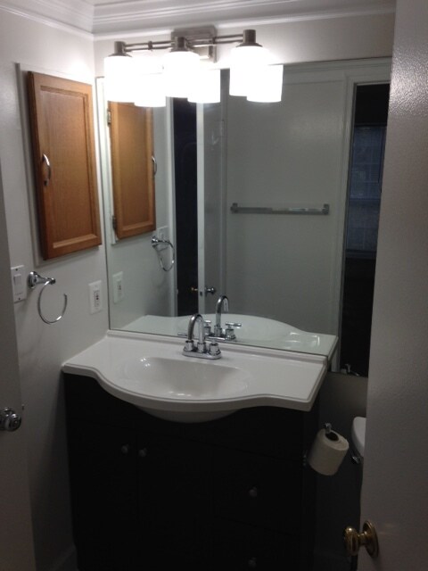 The bathroom - 4522 28th Rd S Unit C