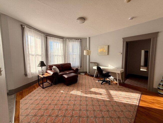 Photo - 70 Russell St Unit 6