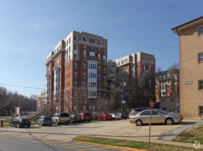 Photo - South Campus Commons