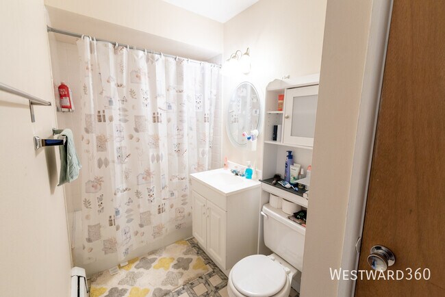 Photo - 6619 N Sheridan Rd Unit 505