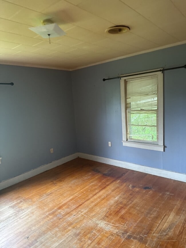 Photo - 2 Bedroom 1 Bathroom