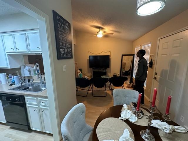 Photo - 2706 Salado St Unit 305