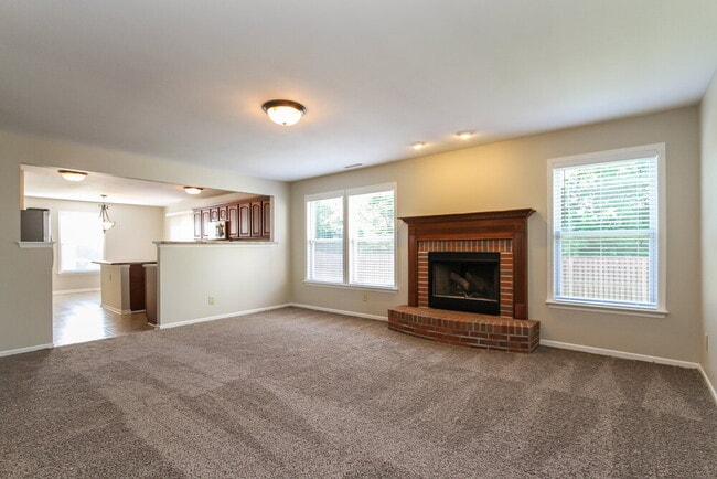 Photo - 10718 Pavilion Dr