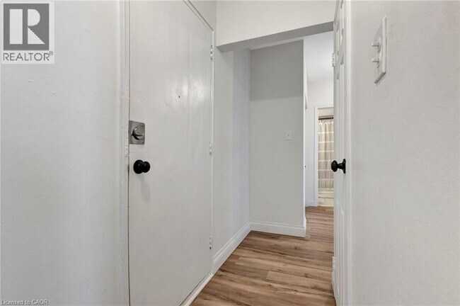 Photo - 37 Mericourt Rd Unité 304