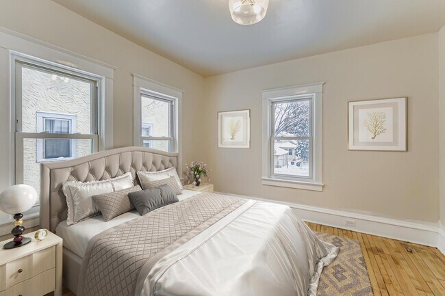 Photo - 3507 N Newton Ave