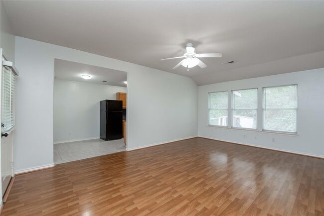 Photo - 10680 Royal York Dr