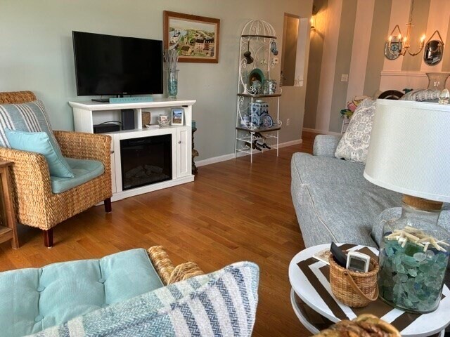 Photo - 175 Beach Ave Unit 1