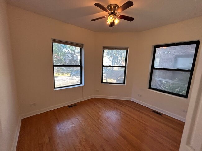 Photo - Greenwood Apartments