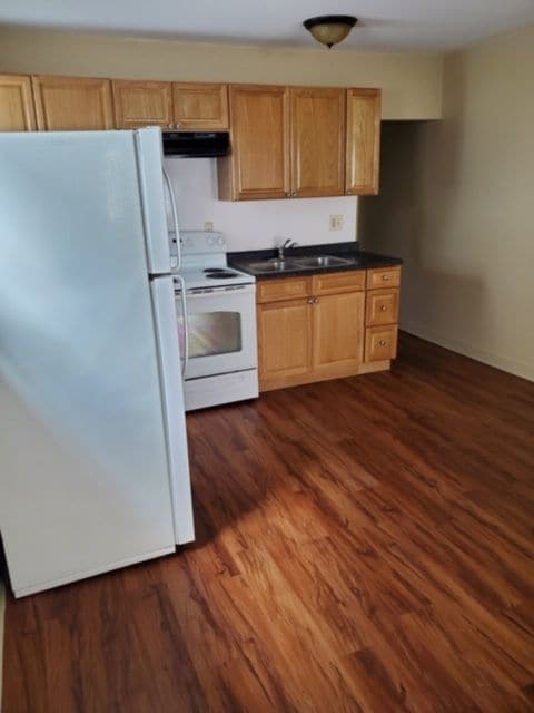 Photo - 432 S Franklin St