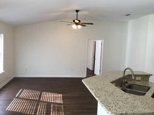 Photo - 351 N Twin Maple Rd