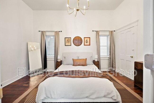 Photo - 915 S Shelby St