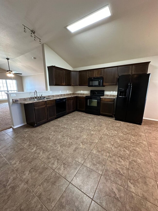 Photo - 9316 Rochester Ave