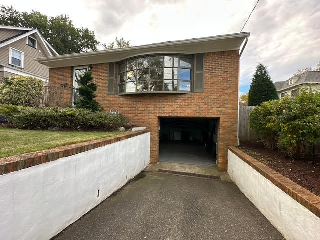 Photo - 99 Morse Ave