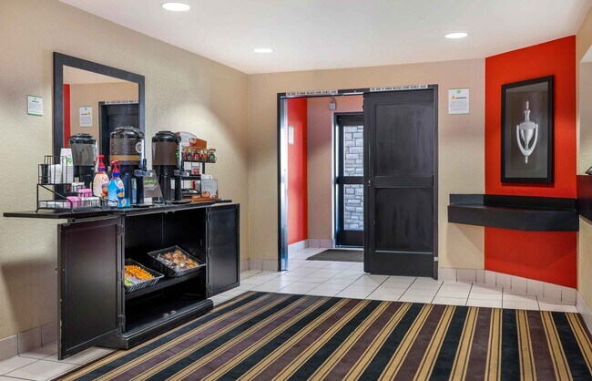 Photo - Furnished Studio-Sacramento - Roseville