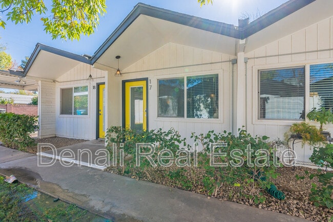 Building Photo - 2309 S College Ave