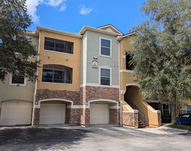 Photo - "Beautiful 2/2 Southside Condo On Gate Parkway with Lots of Amenities!" Unit #634