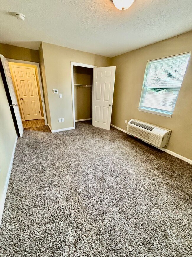 Photo - One bedroom available in Danville Unit 523
