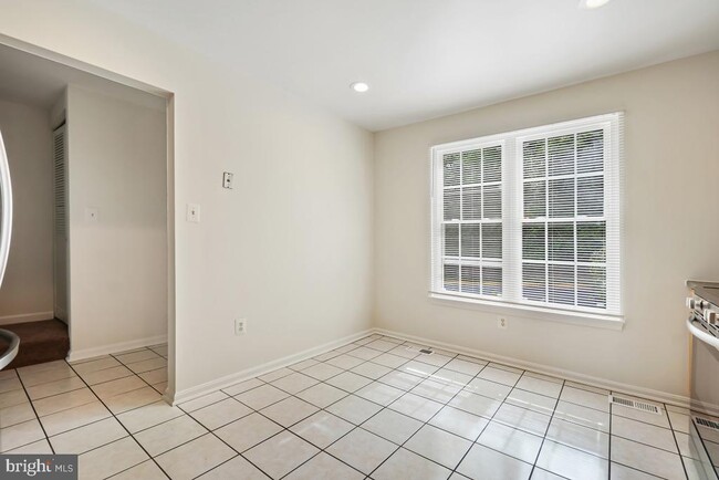 Photo - 3908 Ferrara Dr