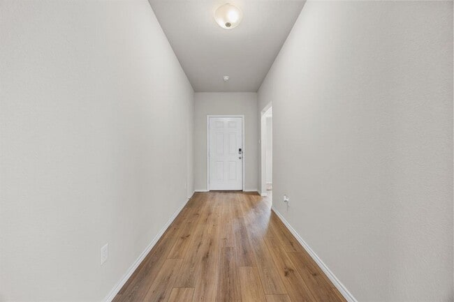 Photo - 144 Onna St
