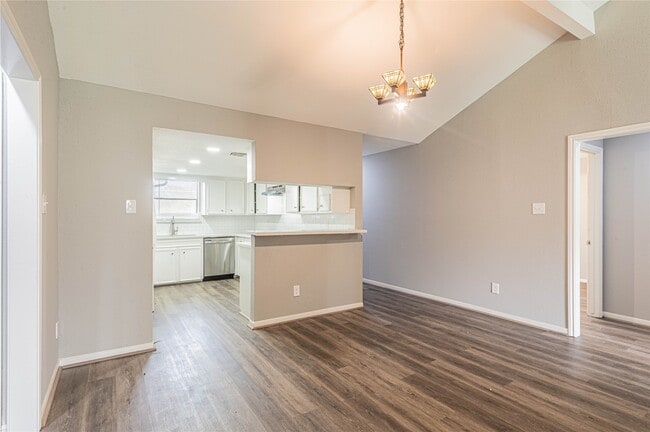 Photo - 9462 Fuqua St