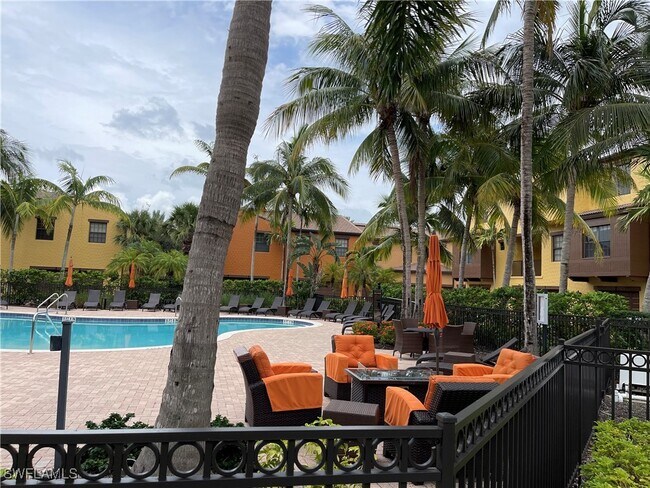 Photo - 9081 Albion Ln S Condo Unit 65