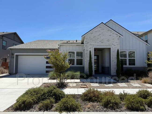 Photo - 2868 Resthaven Ct House