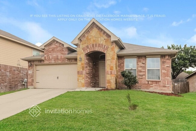 6616 Chalk River Dr
