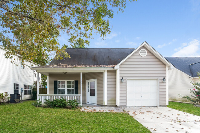 Photo - 1305 Pinethicket Dr House