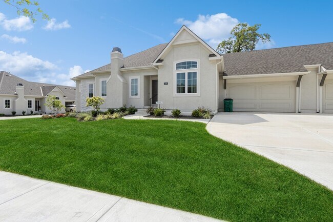 7208 Allman Dr