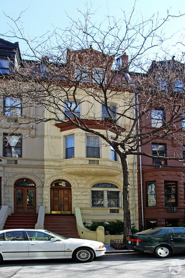 Photo - 145 West 80th Street (j8)