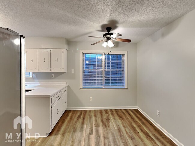 Photo - 3655 Old Brownsville Rd