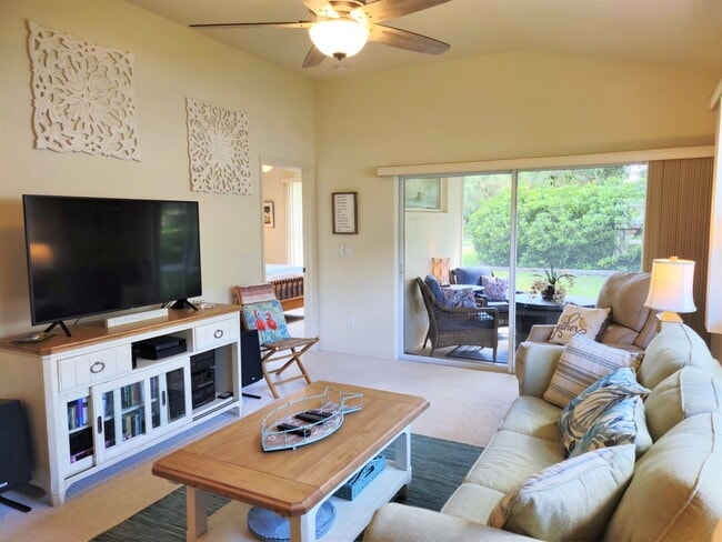 Photo - Seasonal Short-Term Villa located in the Auburn Cove Community with Community Pool!