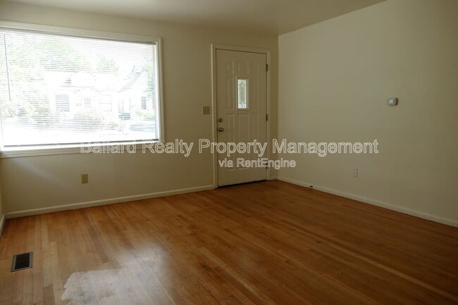 Photo - 6527 25th Ave NW