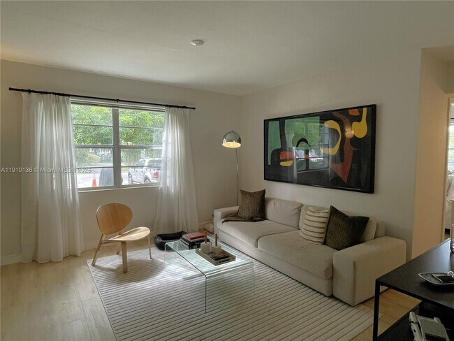 Photo - 5545 SW 80th St Unit 77A