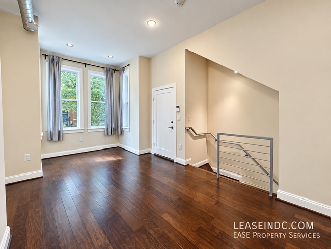 919 O St NW Unit 1