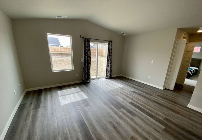 Photo - 508 Bobcat Ct