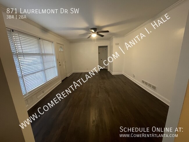 Photo - 871 Laurelmont Dr SW
