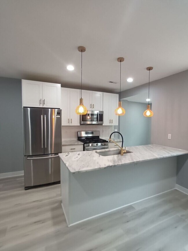 Newly Renovated 3BD/1BA Hunting Park - Ava... - Newly Renovated 3BD/1BA Hunting Park - Ava... House