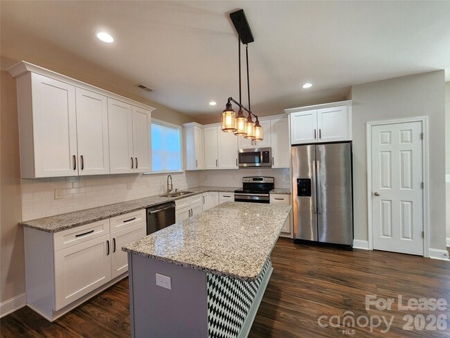 Photo - 2520 Ashe Ave