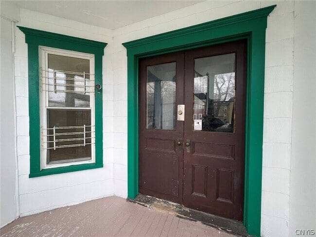 Photo - 229 Kellogg St