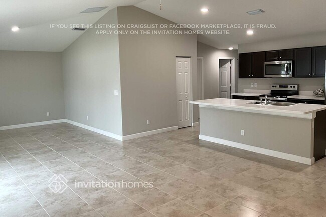 Photo - 519 Fort Pierce St SW