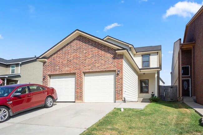 Photo - 270 Capetown Way