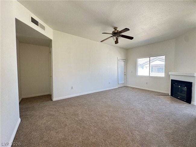 Building Photo - 2120 Calville St Unit 202