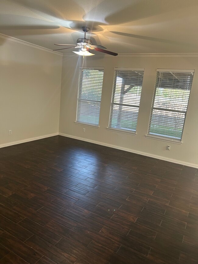 Photo - 8012 Wyoming Dr