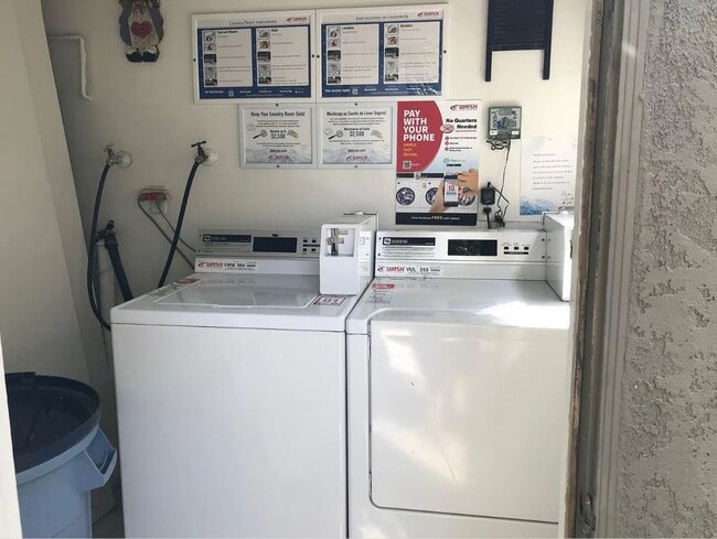 Photo - 221 Sheldon St