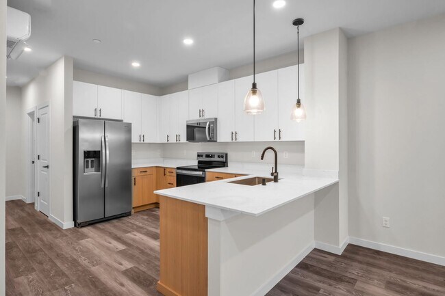 Photo - Brand New Luxury Townhomes in North Lynnwood!