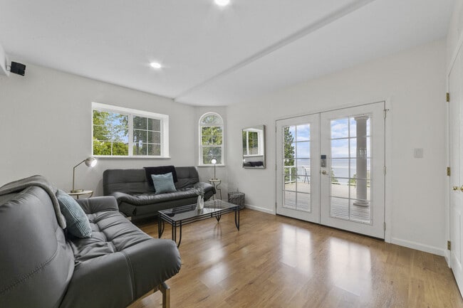 Photo - 5913 Normar Pl