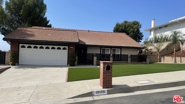 Building Photo - 19106 Merion Dr